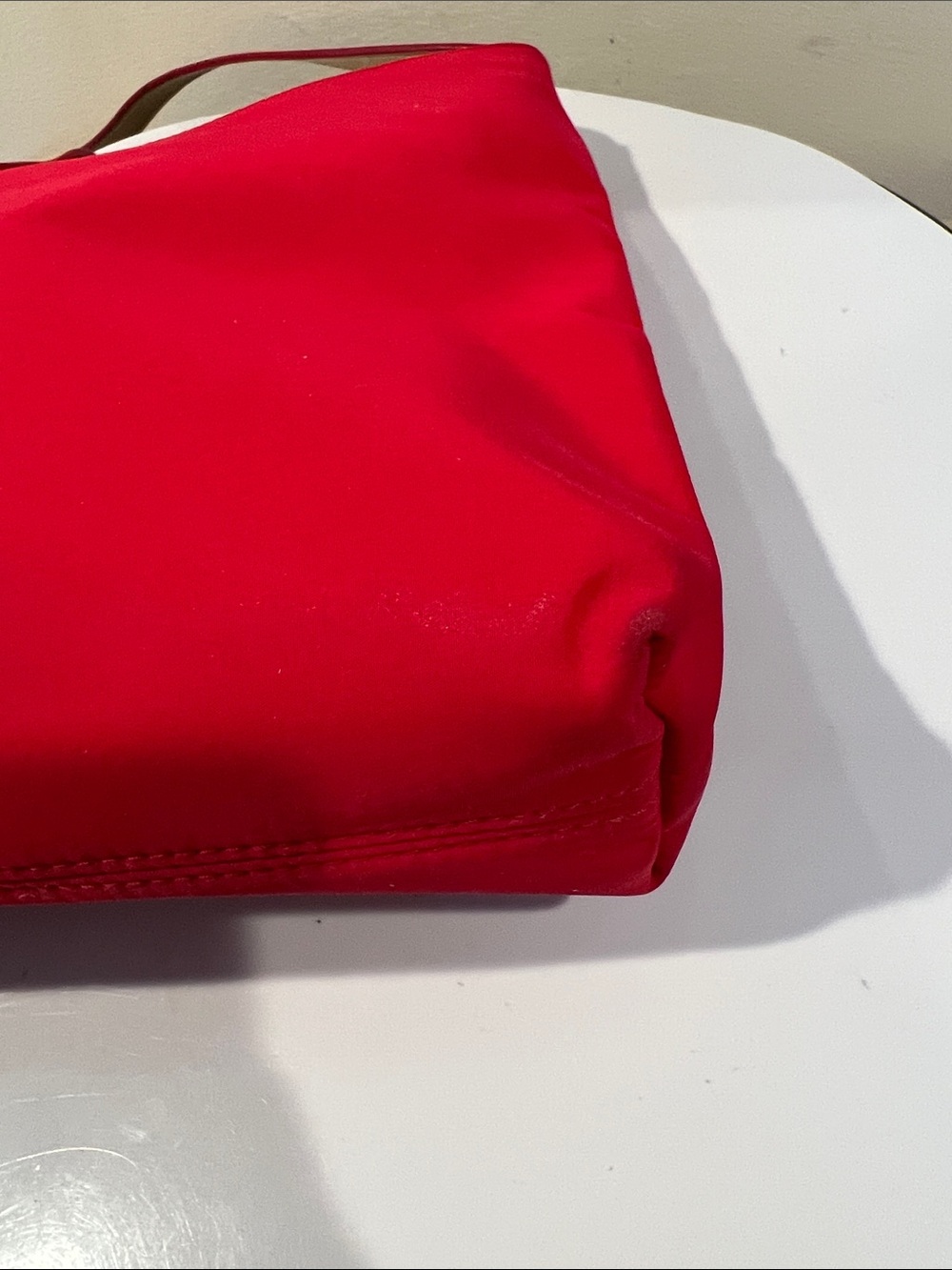 Lauren Ralph Lauren Red Shoulder Bag with Tan Strap - Picture 11 of 15